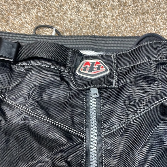 Troy Lee Design Mountain Bike or Dirt Bike Pants. Men’s size 40. - Picture 7 of 15